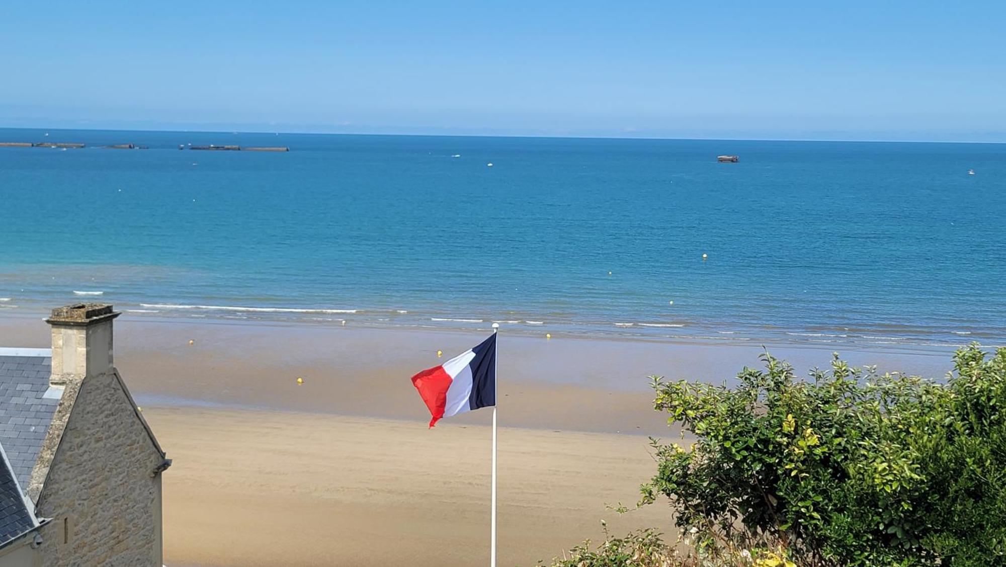 Gite Au Coeur Du Dday Brevands エクステリア 写真
